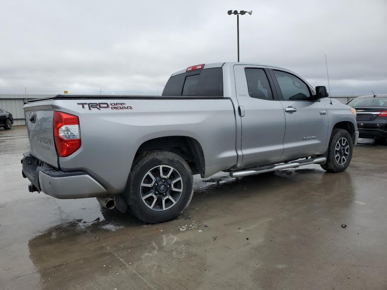 2017 Toyota Tundra - Image 3