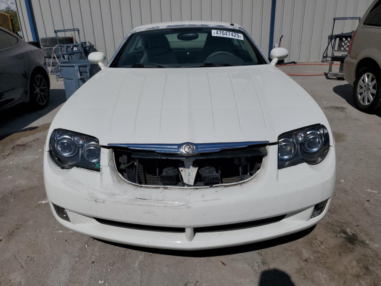 2004 Chrysler Crossfire - Image 5