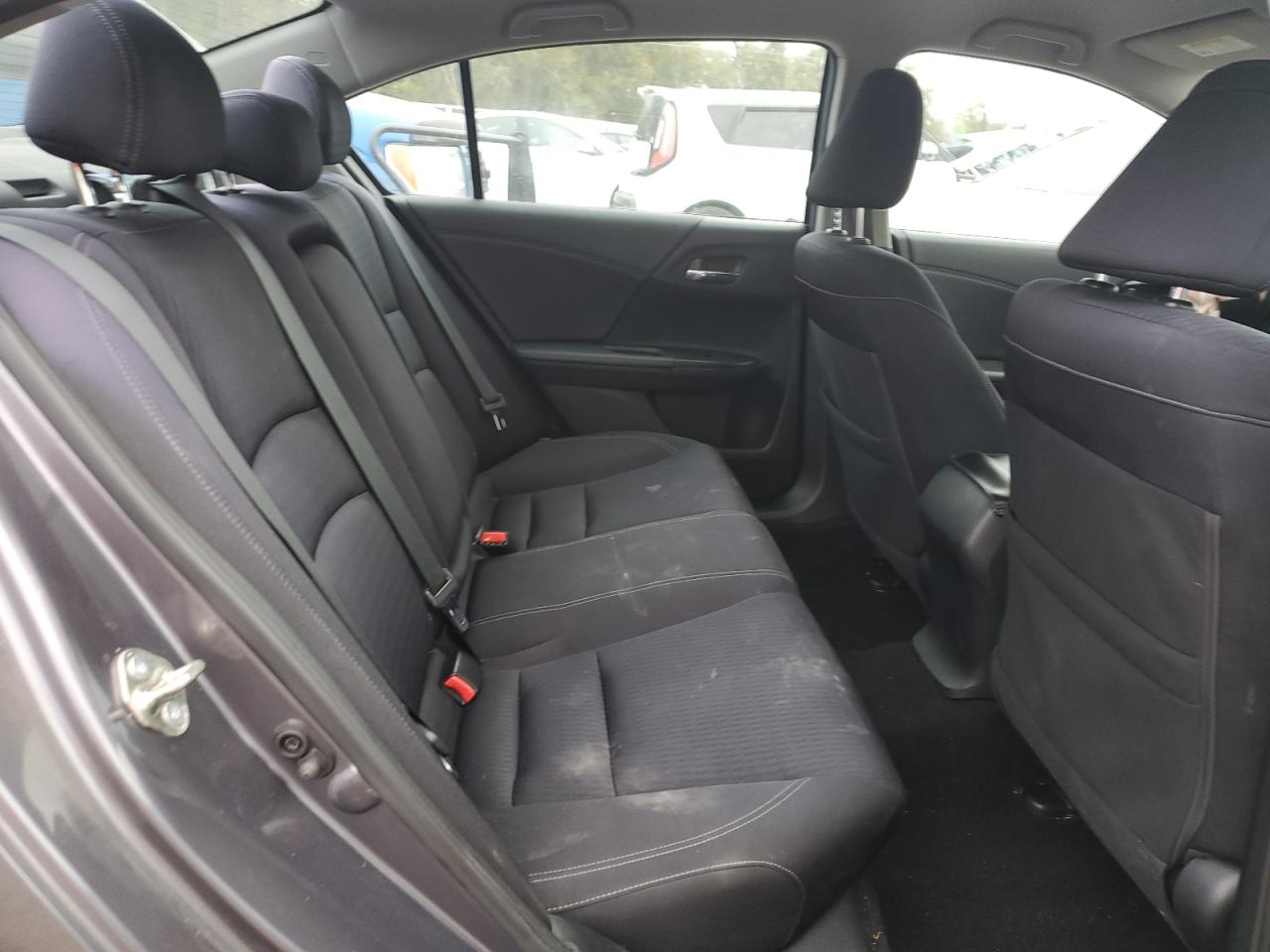 2015 Honda Accord - Image 11