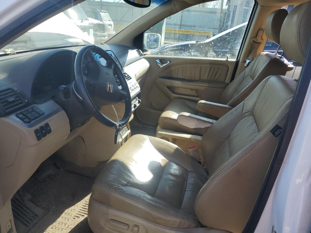 2010 Honda Odyssey - Image 7