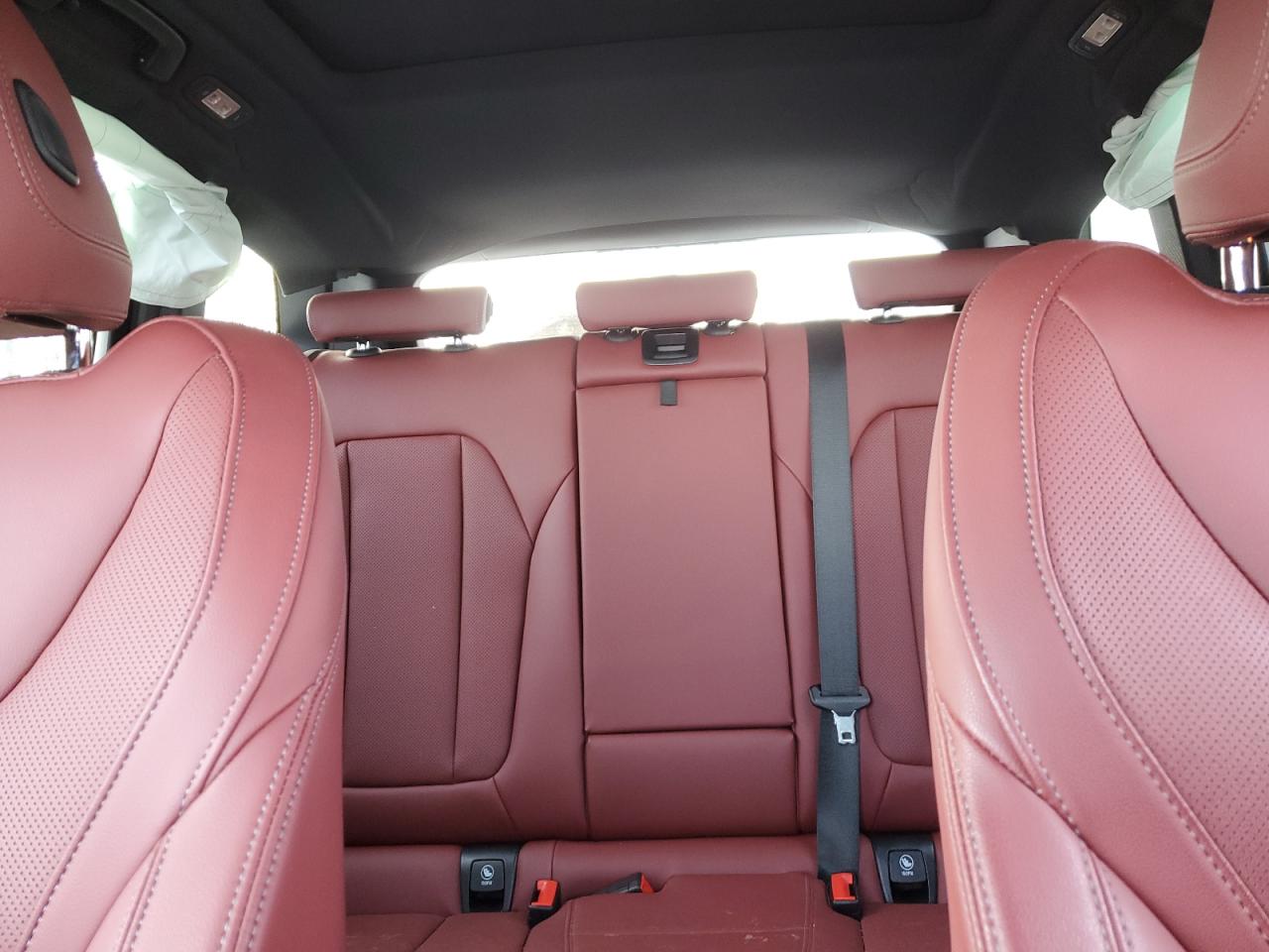 2023 BMW X3 - Image 10