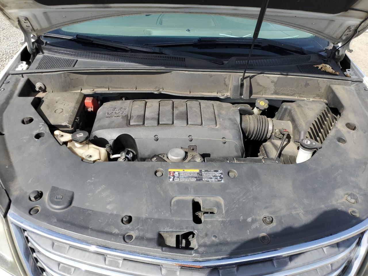 2014 Chevrolet Traverse - Image 12
