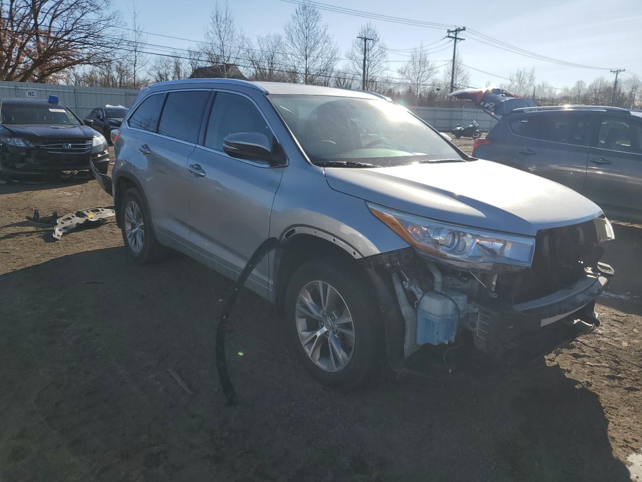 2015 Toyota Highlander - Image 4