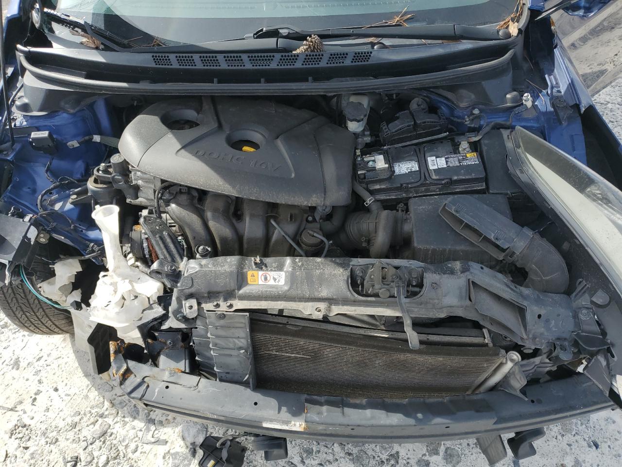 2016 Hyundai Elantra - Image 11