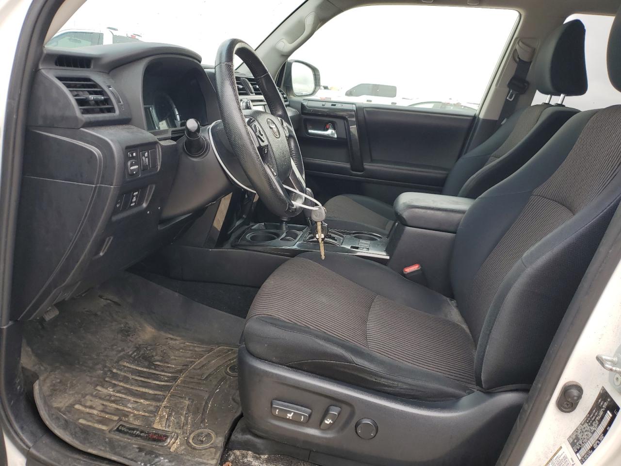 2015 Toyota 4Runner - Image 7