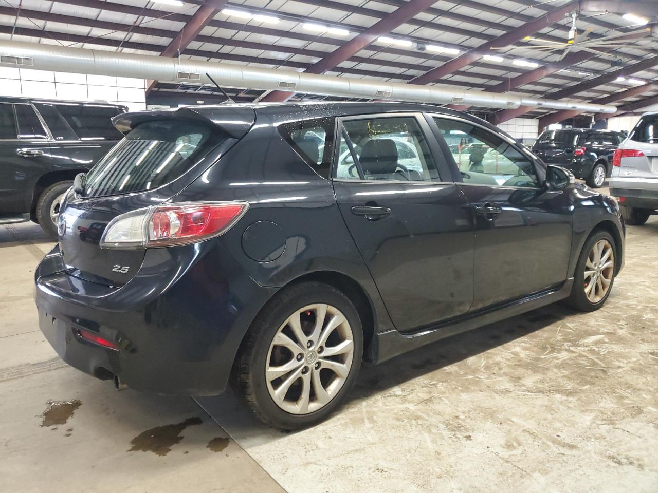 2010 Mazda 3 - Image 3