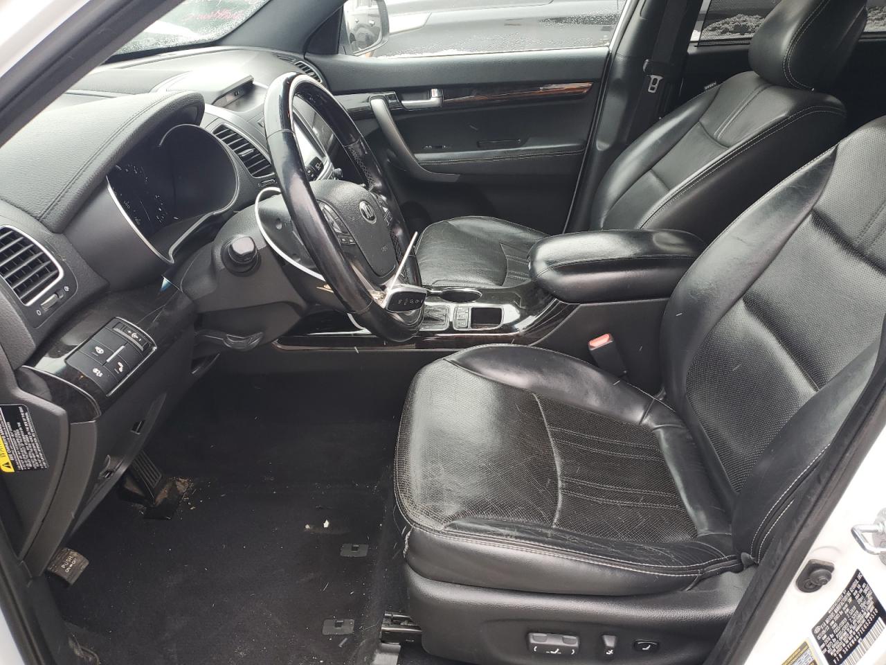 2014 Kia Sorento - Image 7