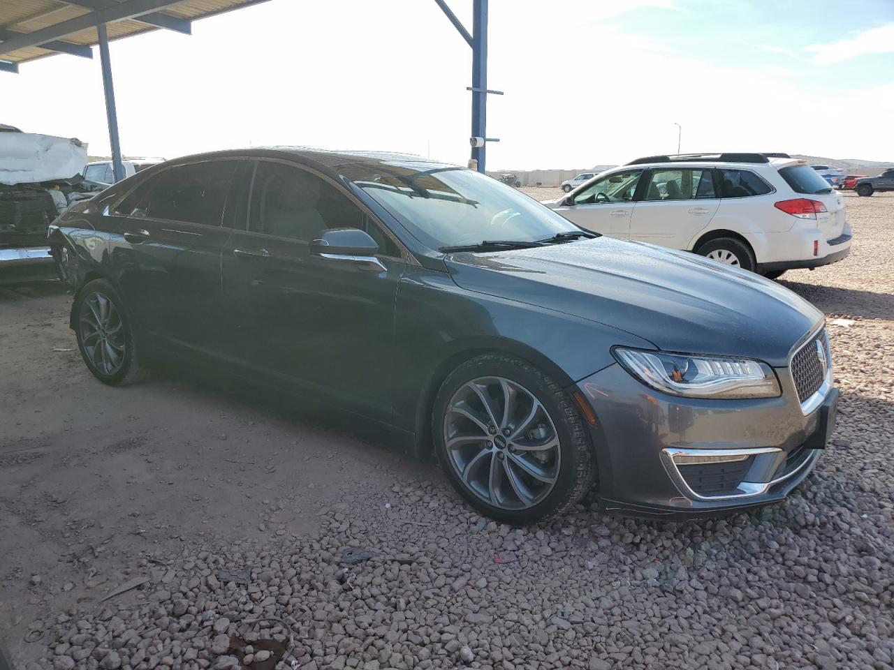 2019 Lincoln MKZ - Image 4