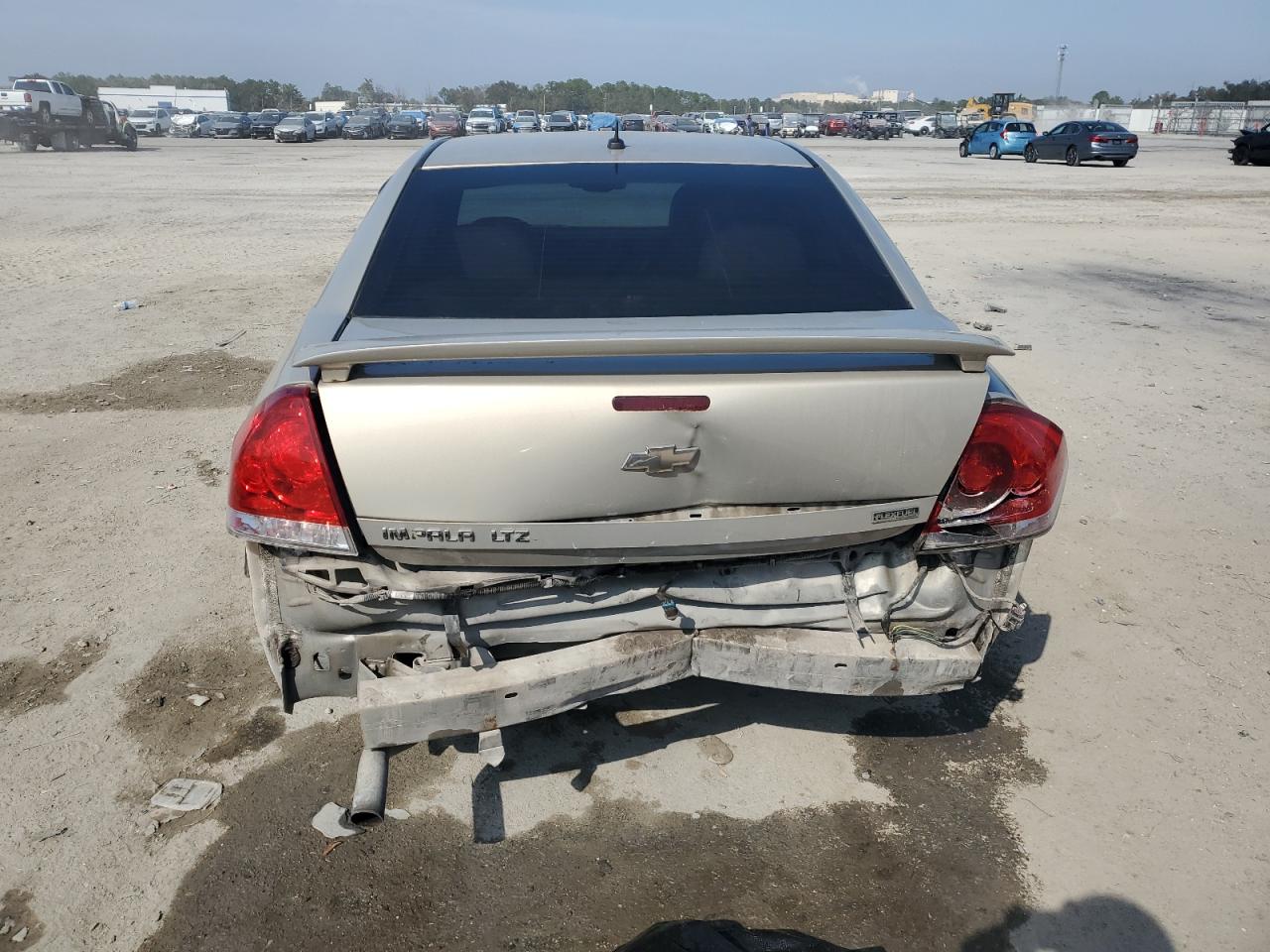 2012 Chevrolet Impala - Image 6