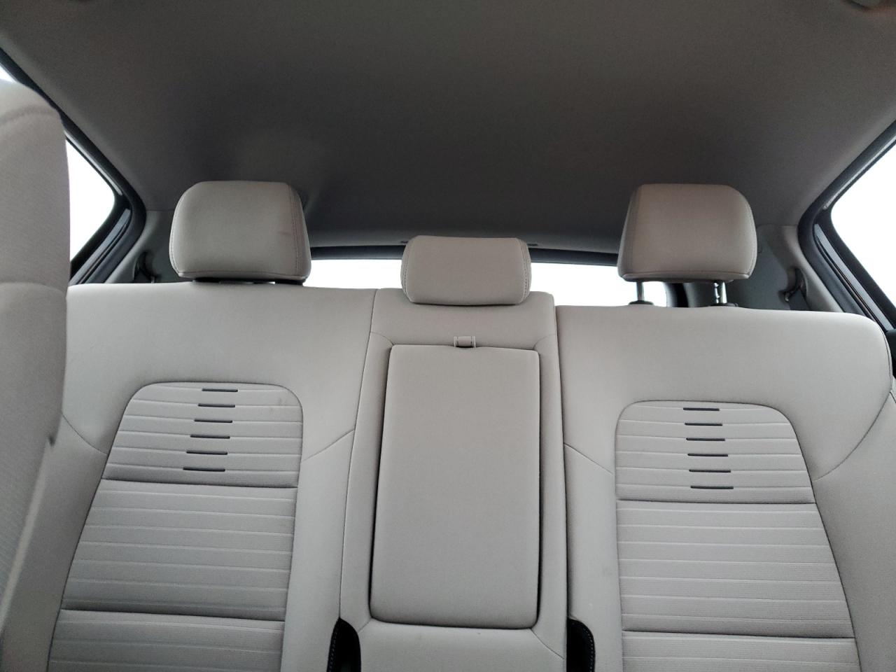 2021 Kia Sportage - Image 10
