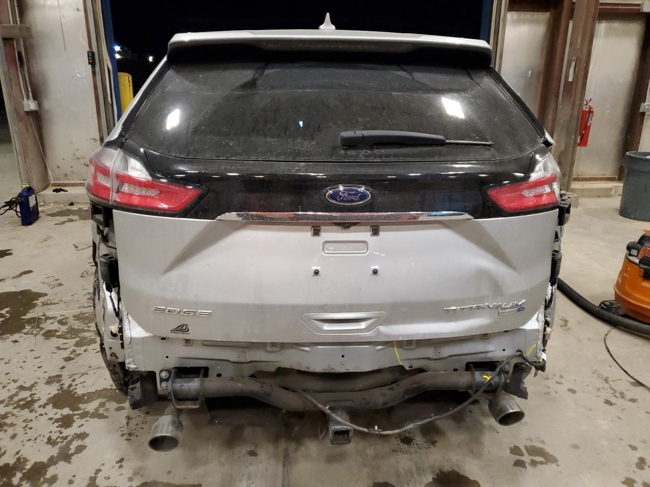 2019 Ford Edge - Image 6