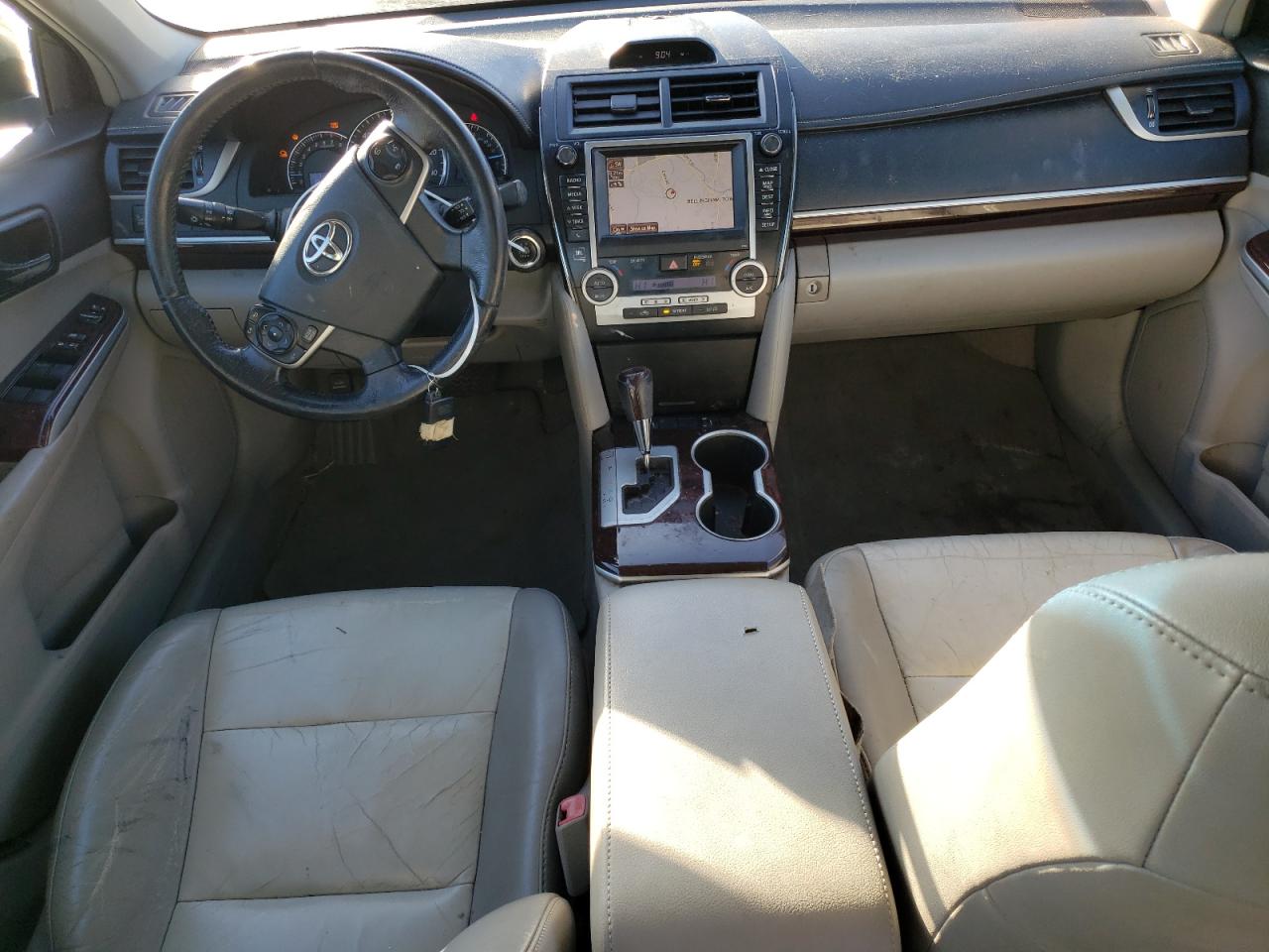2012 Toyota Camry - Image 8