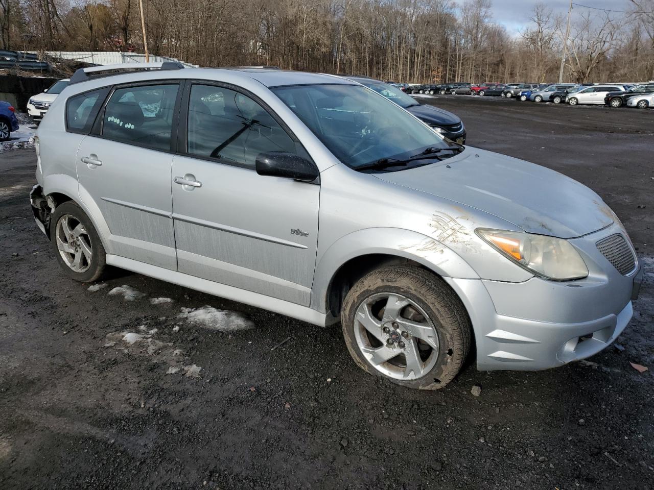 2006 Pontiac Vibe - Image 4