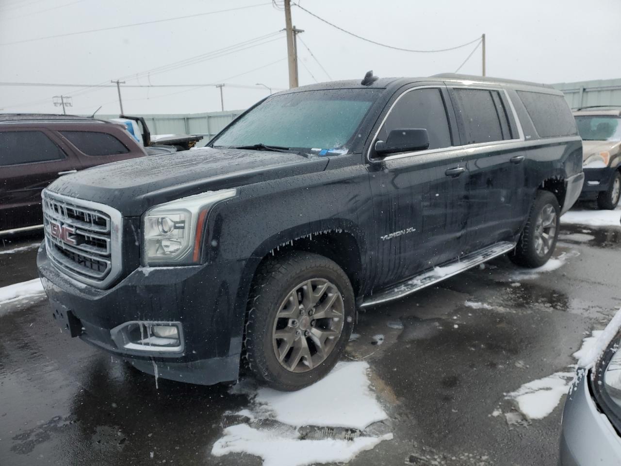 2016 GMC Yukon - Image 1