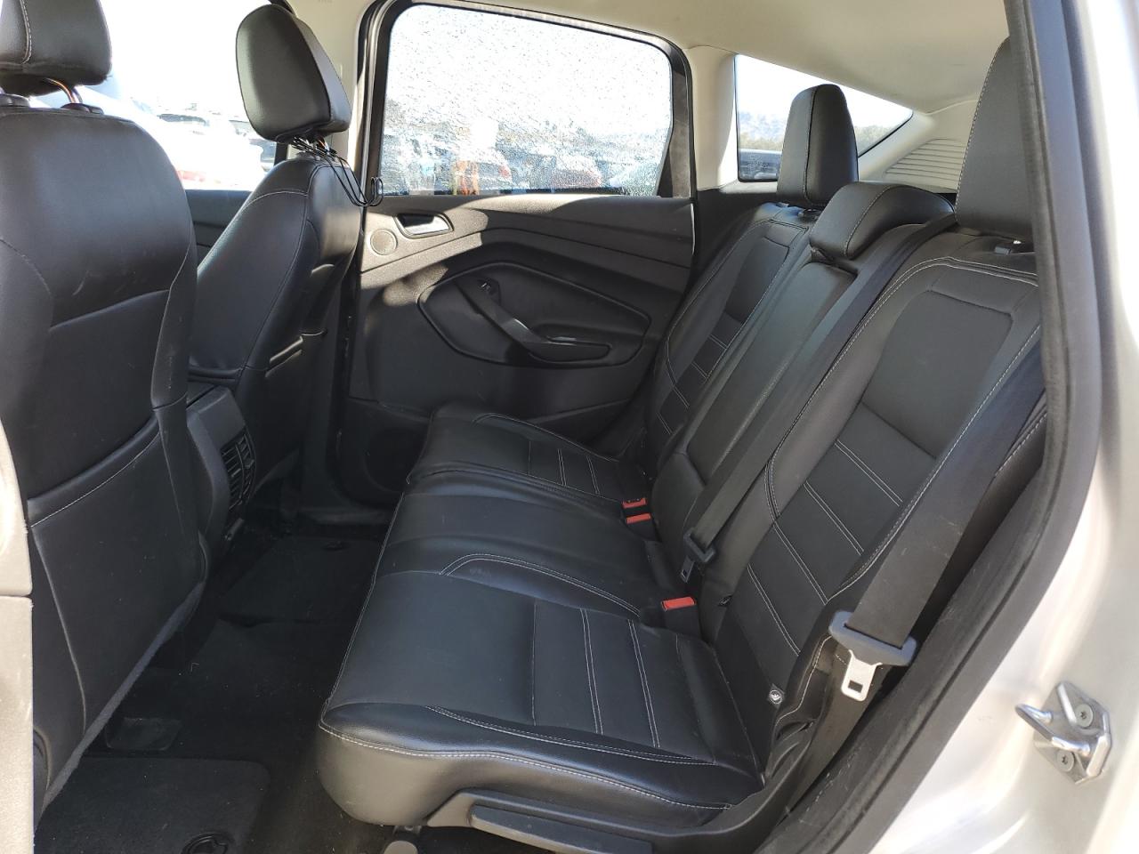 2017 Ford C-MAX - Image 11
