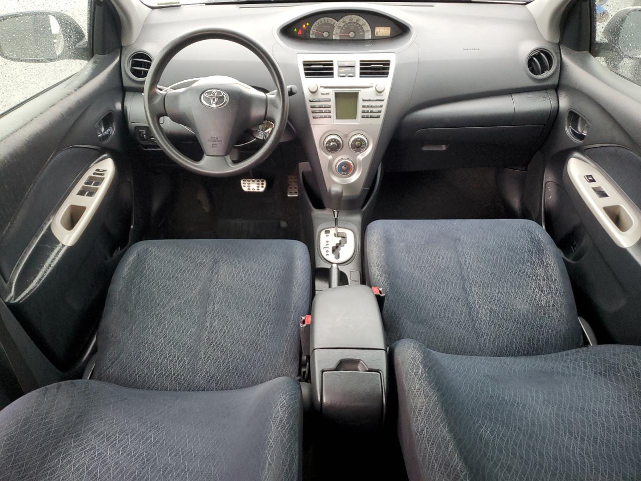 2007 Toyota Yaris - Image 8