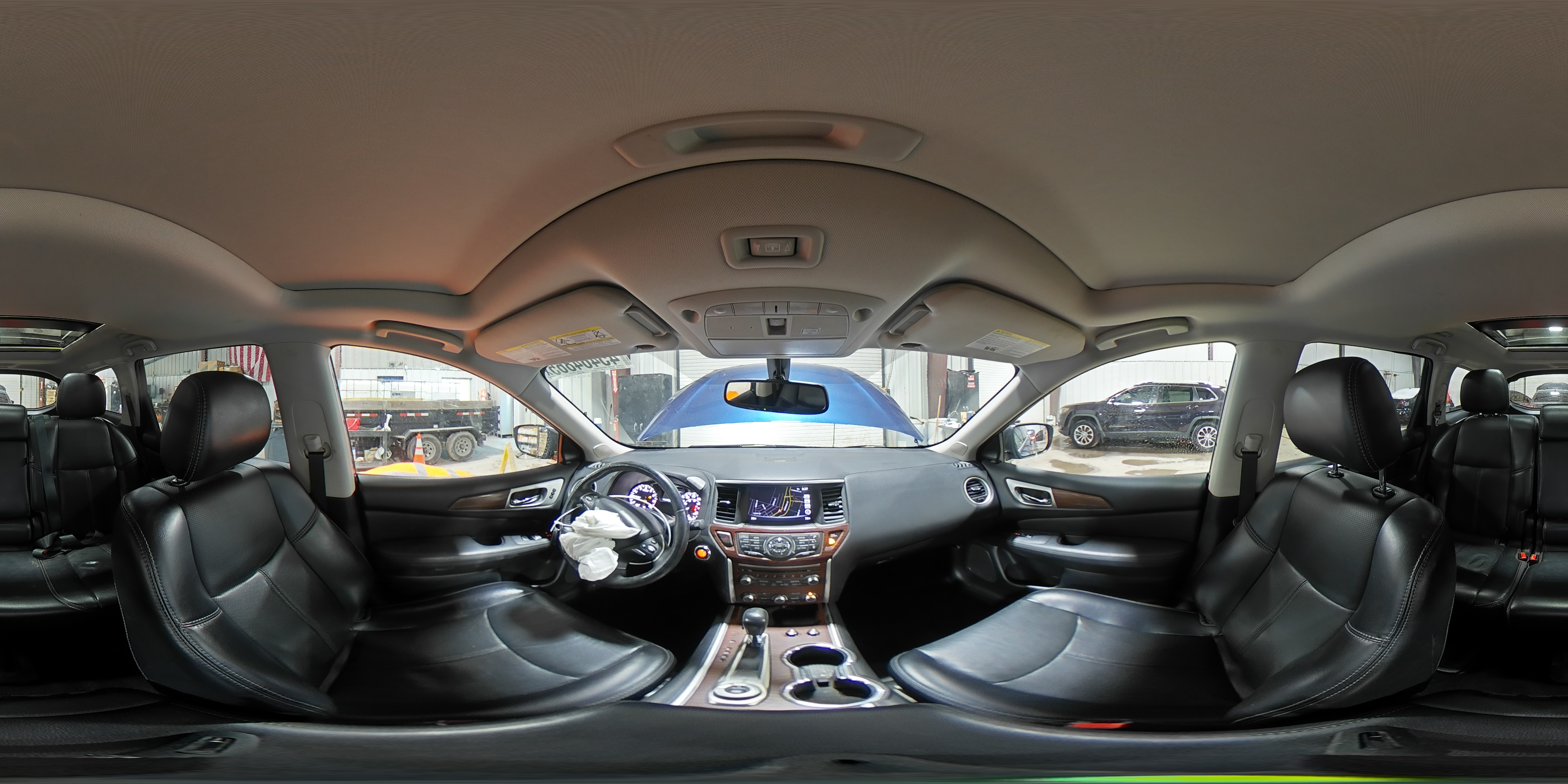 2018 Nissan Pathfinder - Image 15