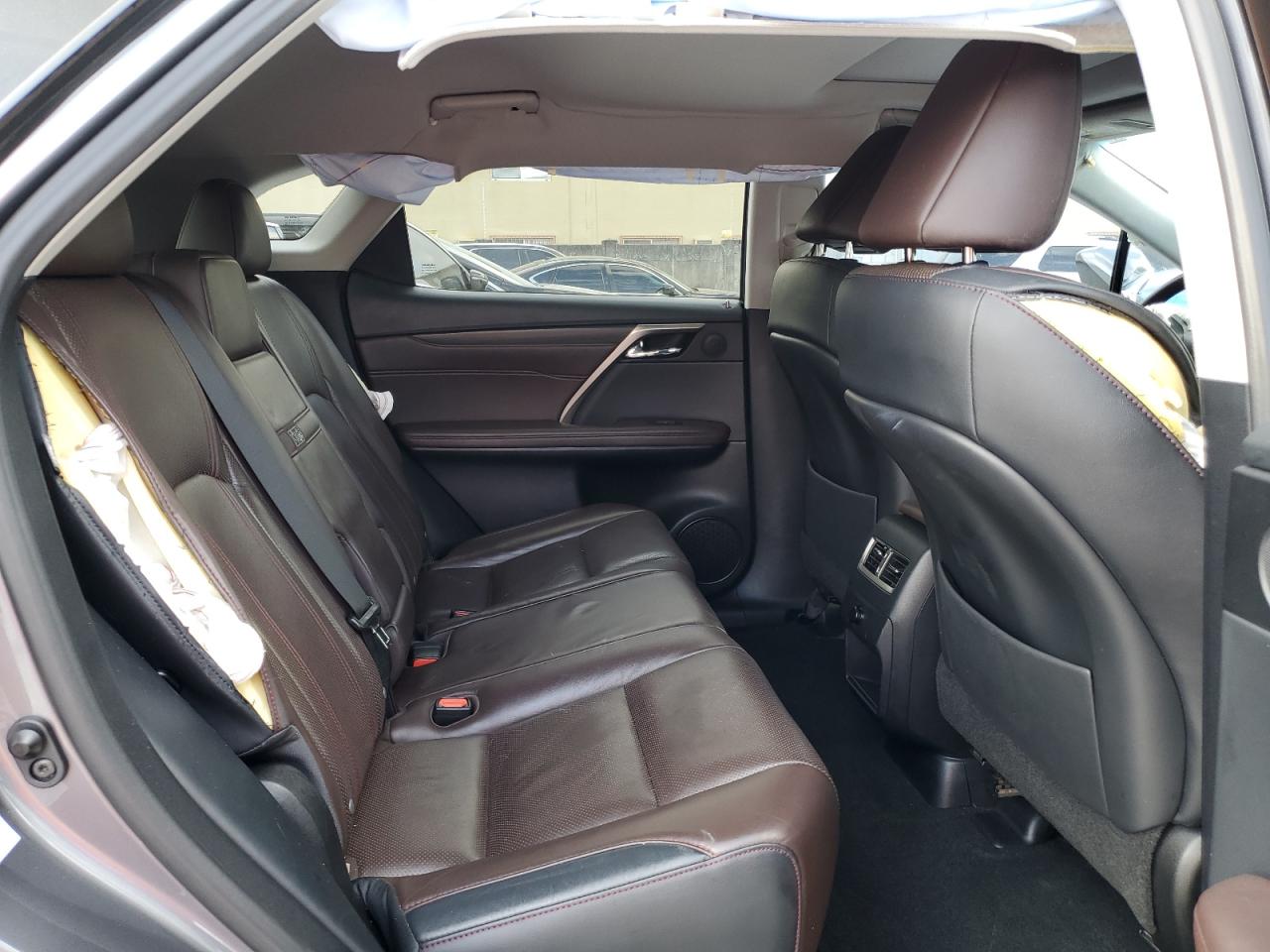 2017 Lexus RX - Image 11