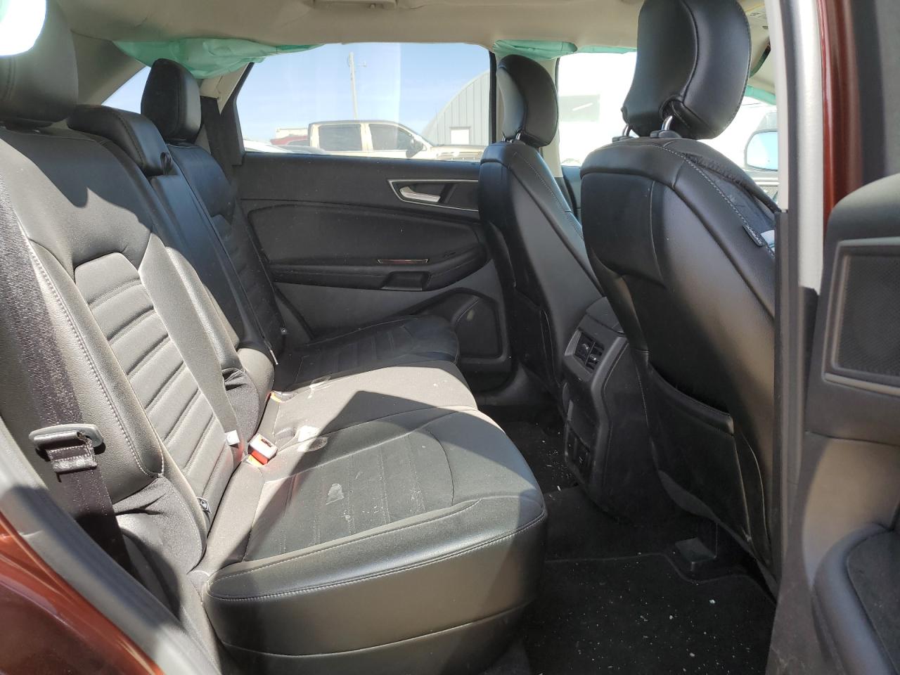 2015 Ford Edge - Image 12