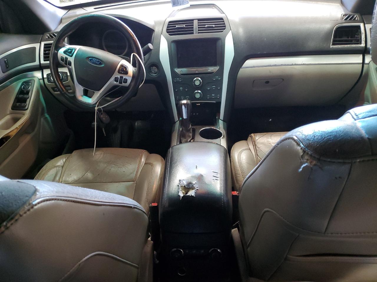 2012 Ford Explorer - Image 8