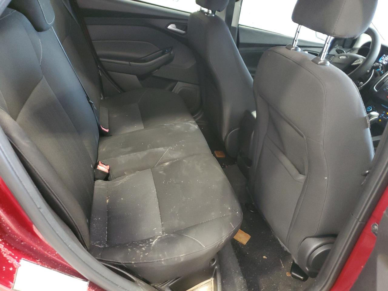 2015 Ford Focus - Image 11