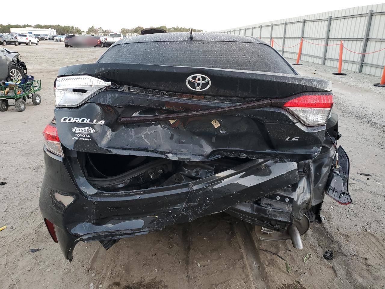 2022 Toyota Corolla - Image 6