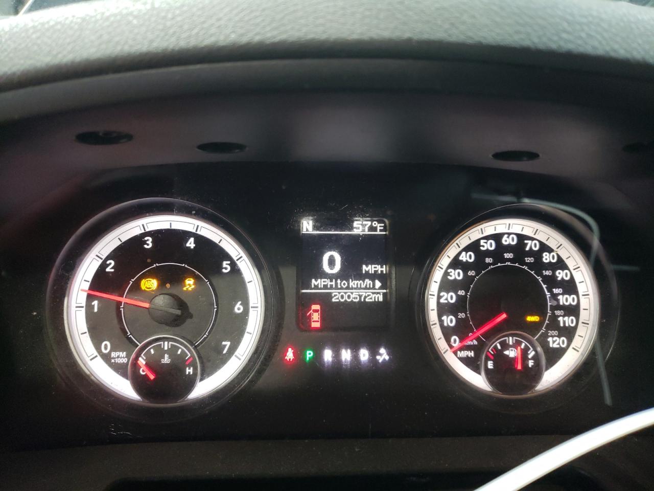 2014 RAM 1500 - Image 9
