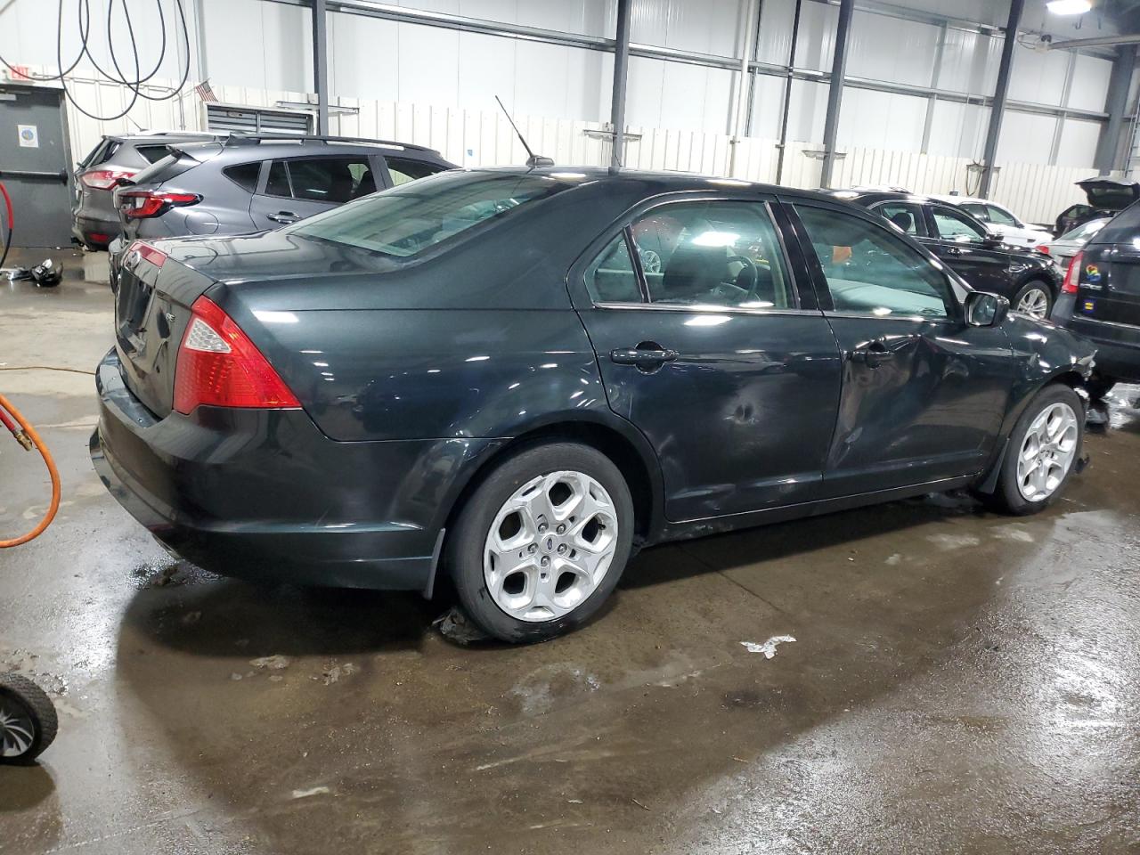 2010 Ford Fusion - Image 3