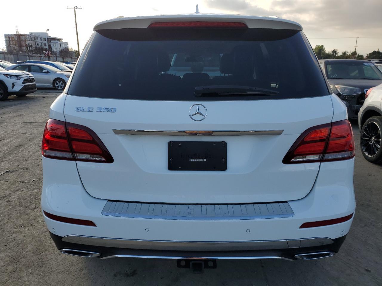 2018 Mercedes-Benz GLE - Image 6