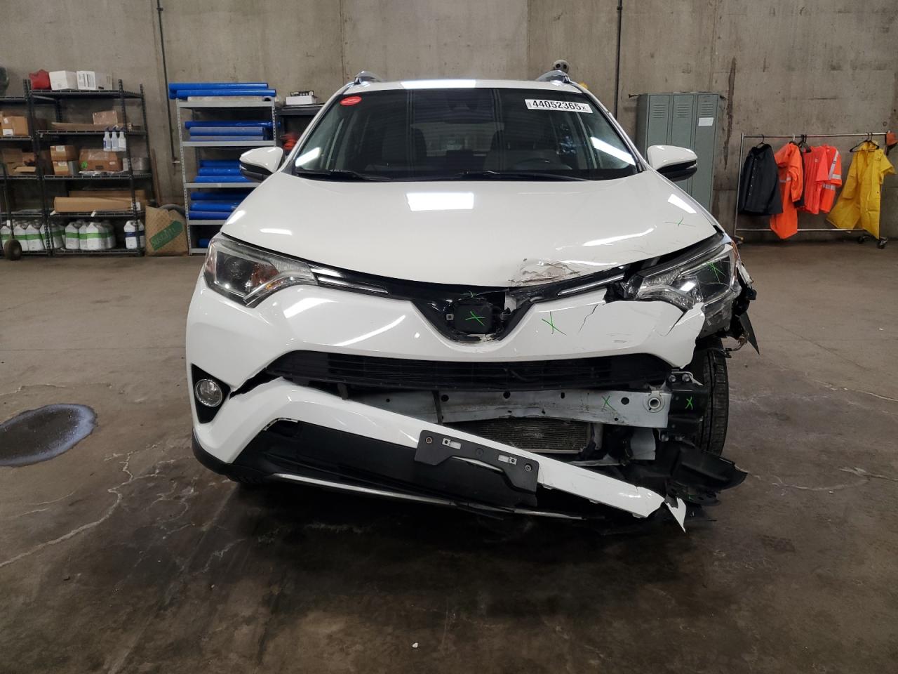 2018 Toyota RAV 4 - Image 5