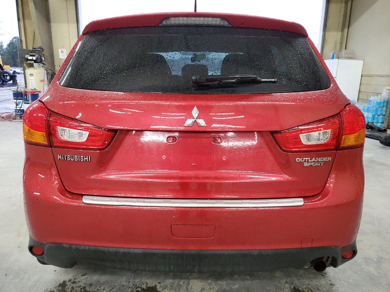 2014 Mitsubishi Outlander - Image 6