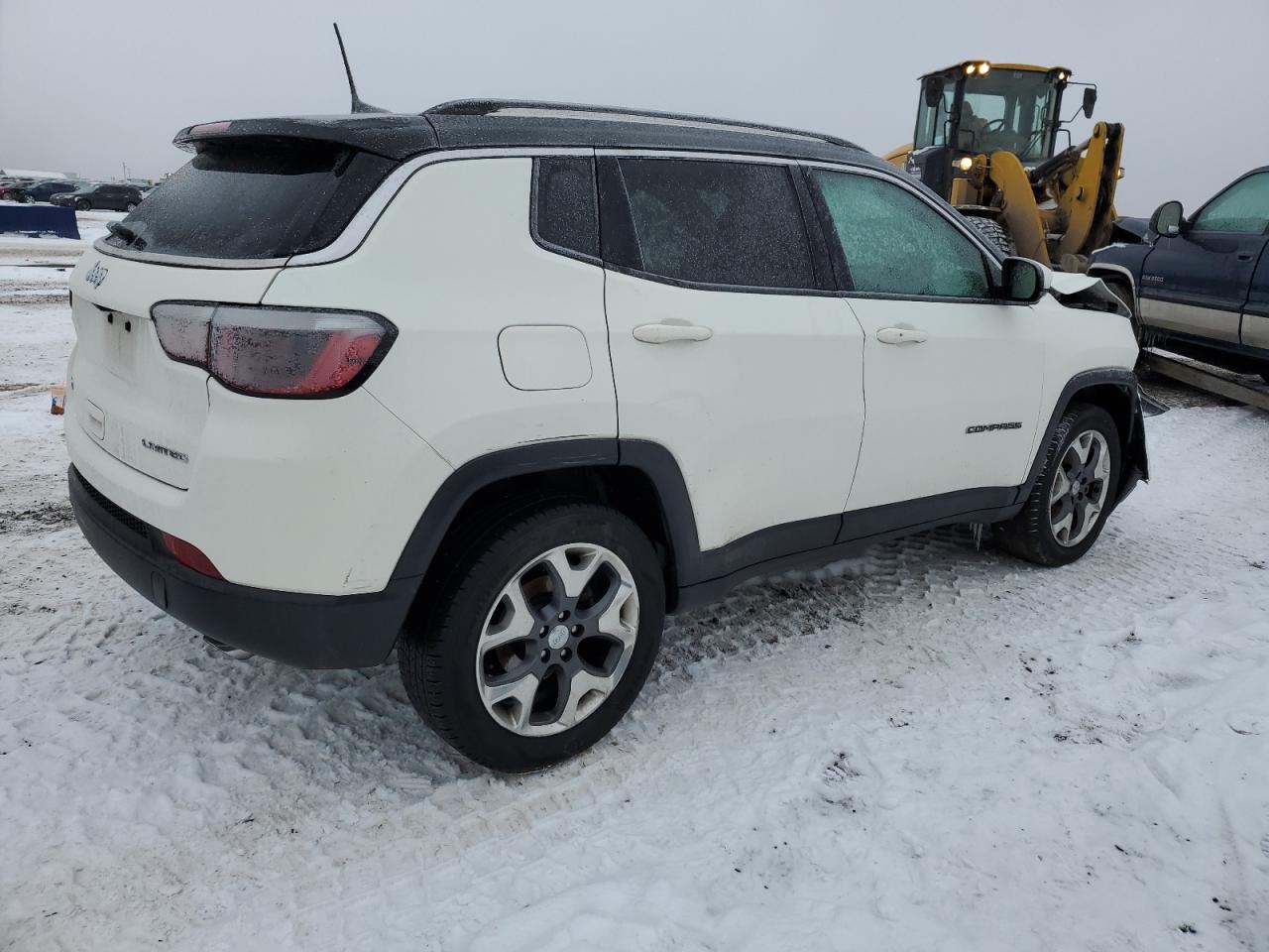 2018 Jeep Compass - Image 3