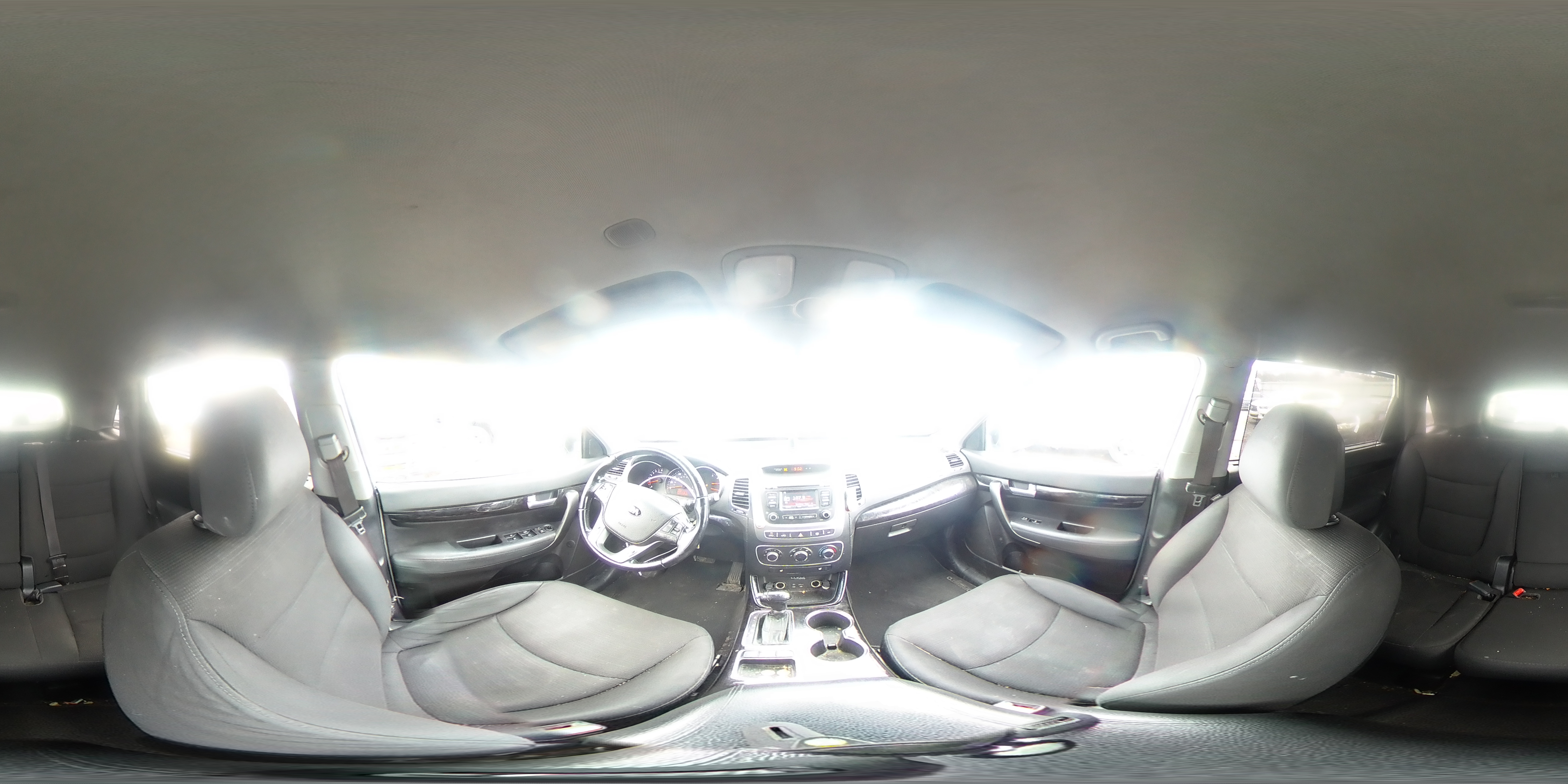 2014 Kia Sorento - Image 13