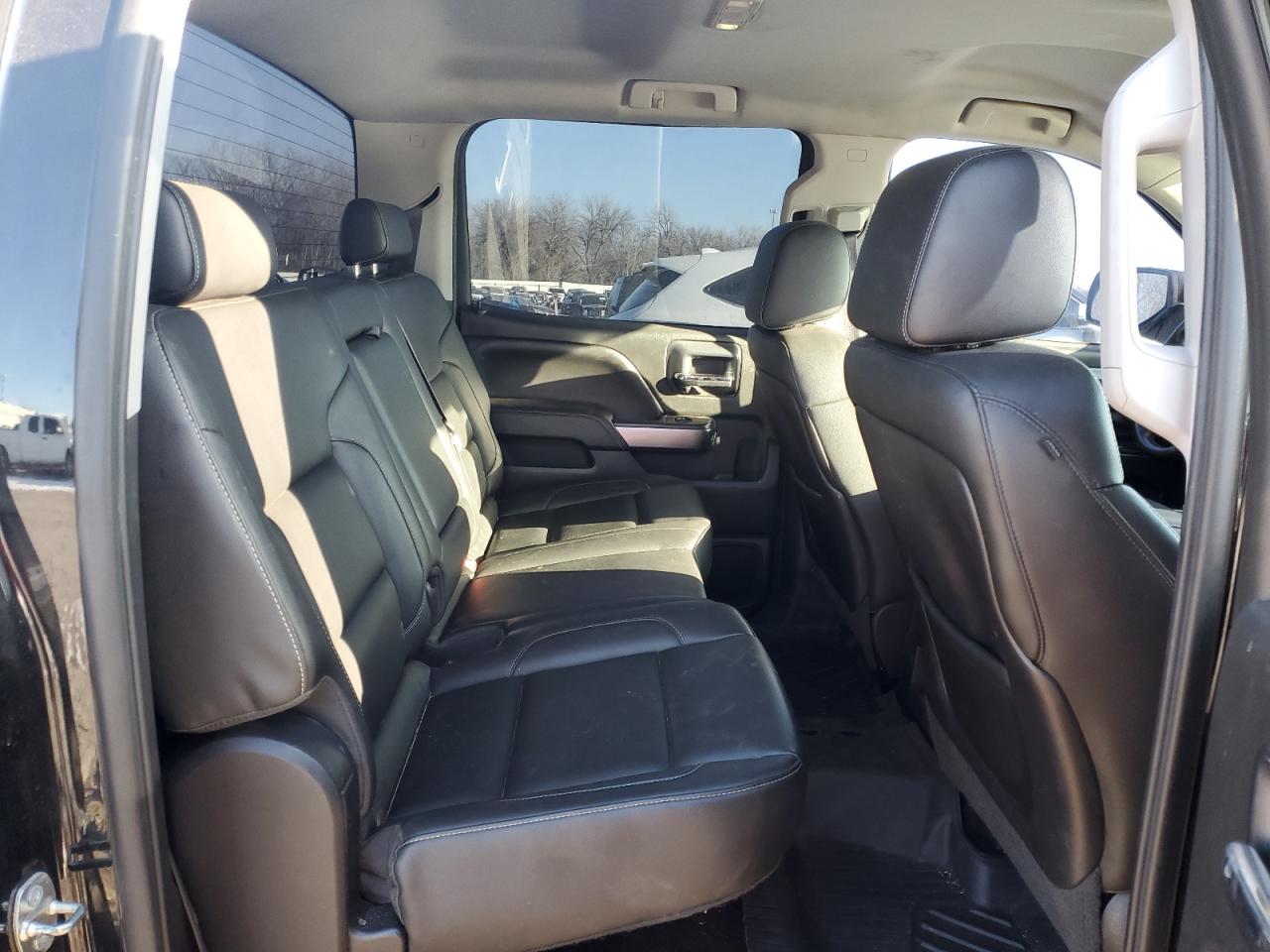 2014 Chevrolet Silverado - Image 10