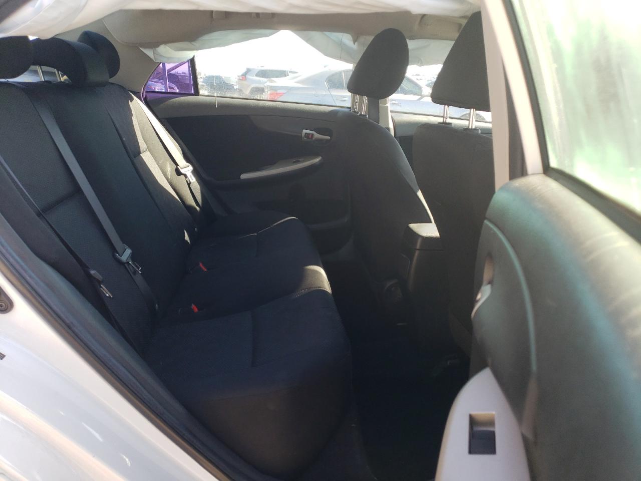 2010 Toyota Corolla - Image 10