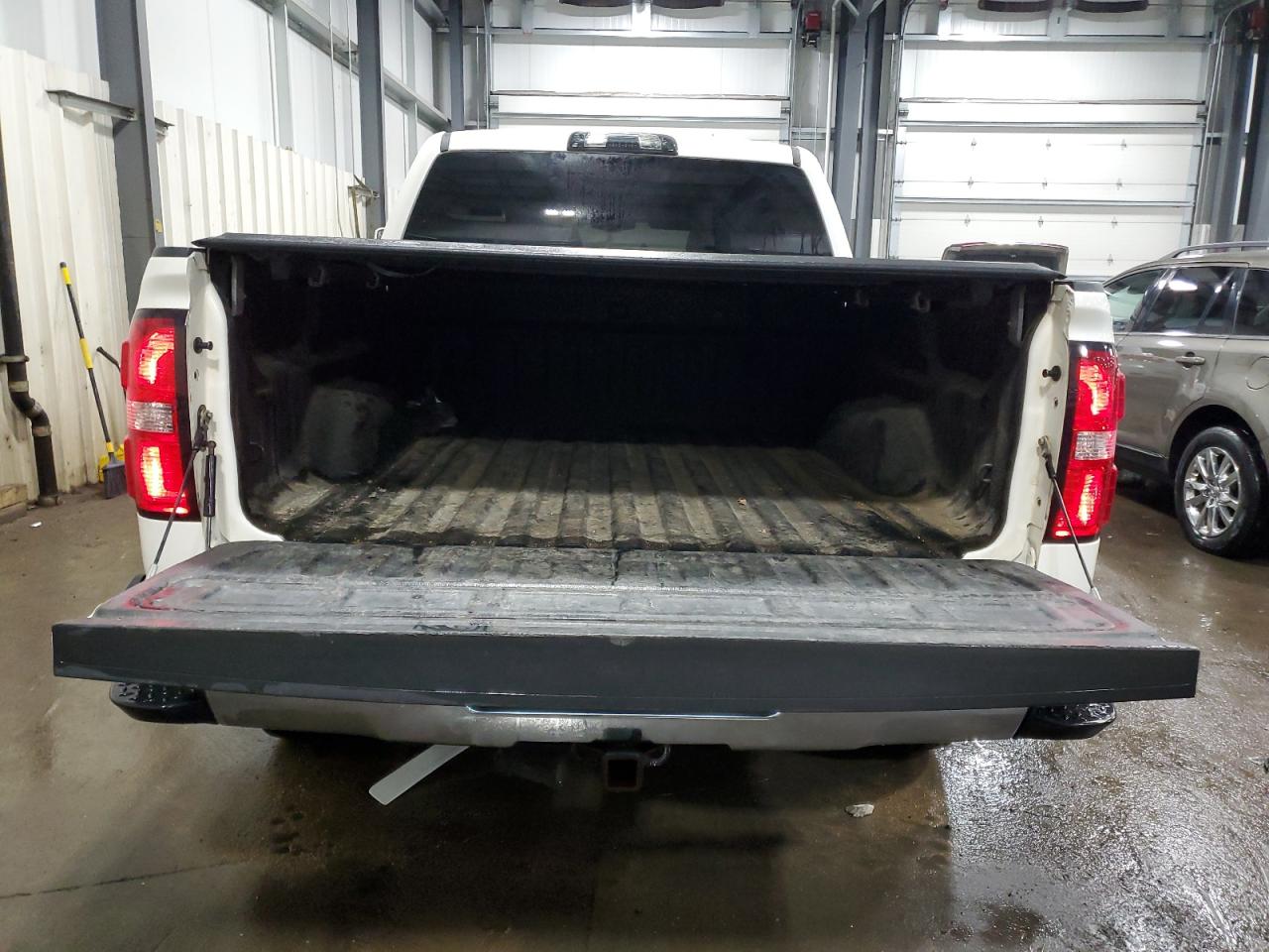 2014 GMC Sierra - Image 6