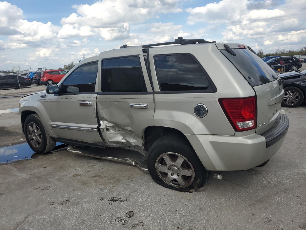 2010 Jeep Grand Cherokee - Image 2
