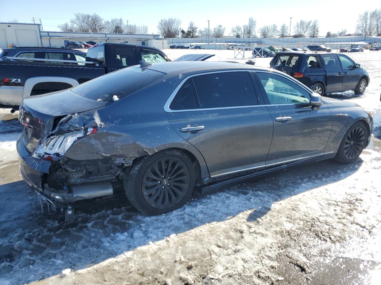 2017 Genesis G90 - Image 3