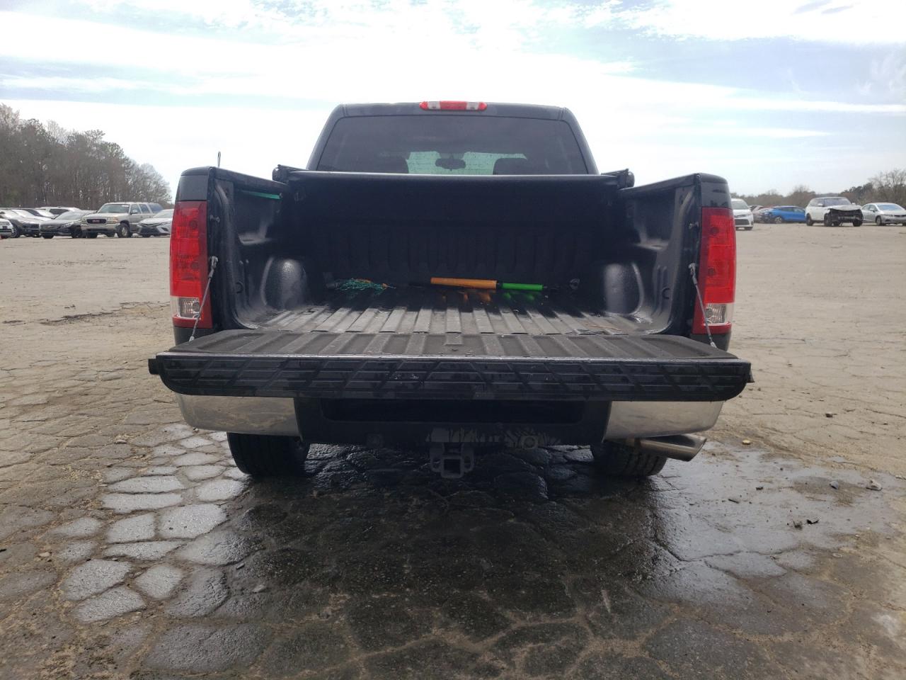 2012 GMC Sierra - Image 6