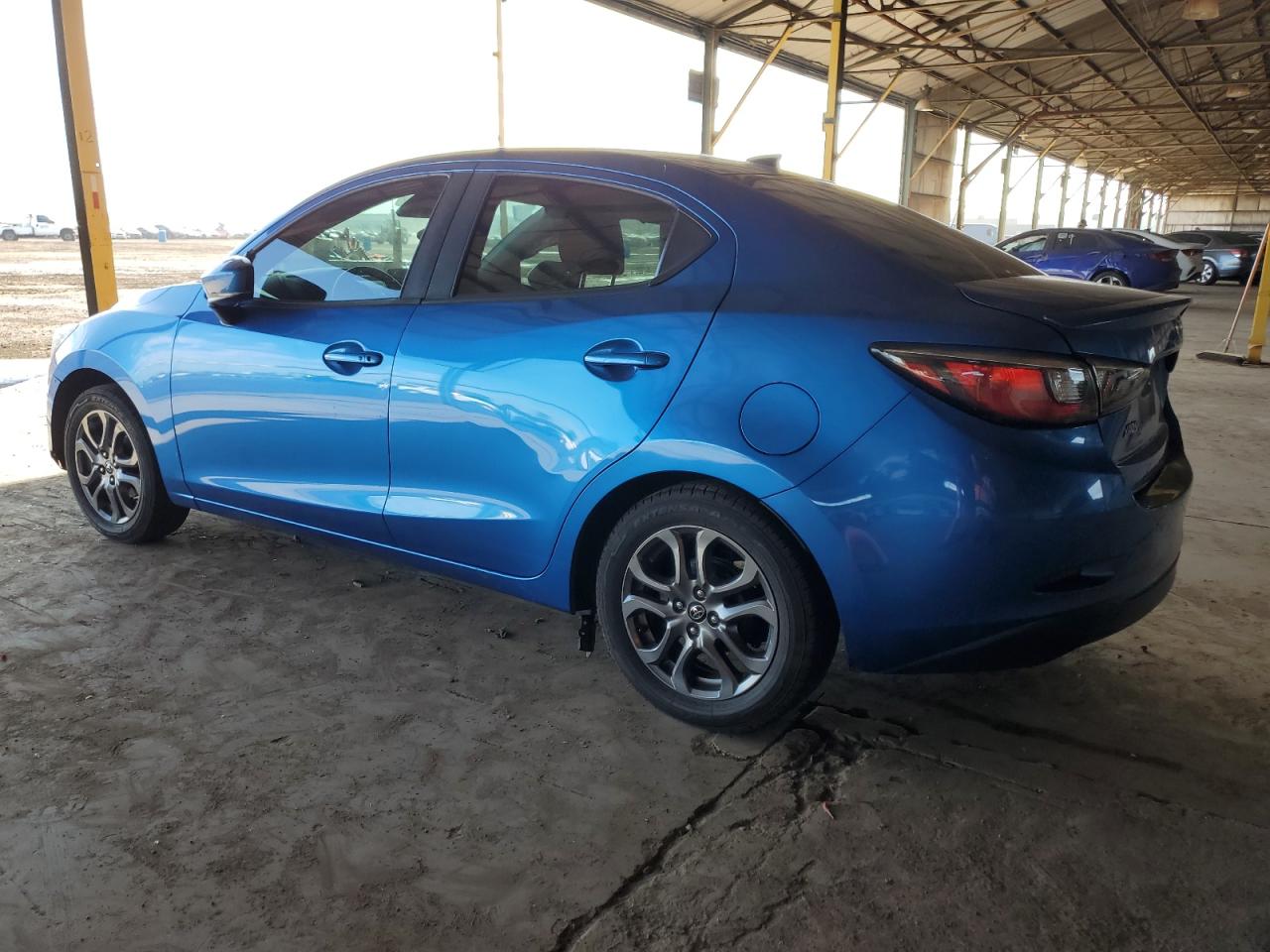 2019 Toyota Yaris - Image 2