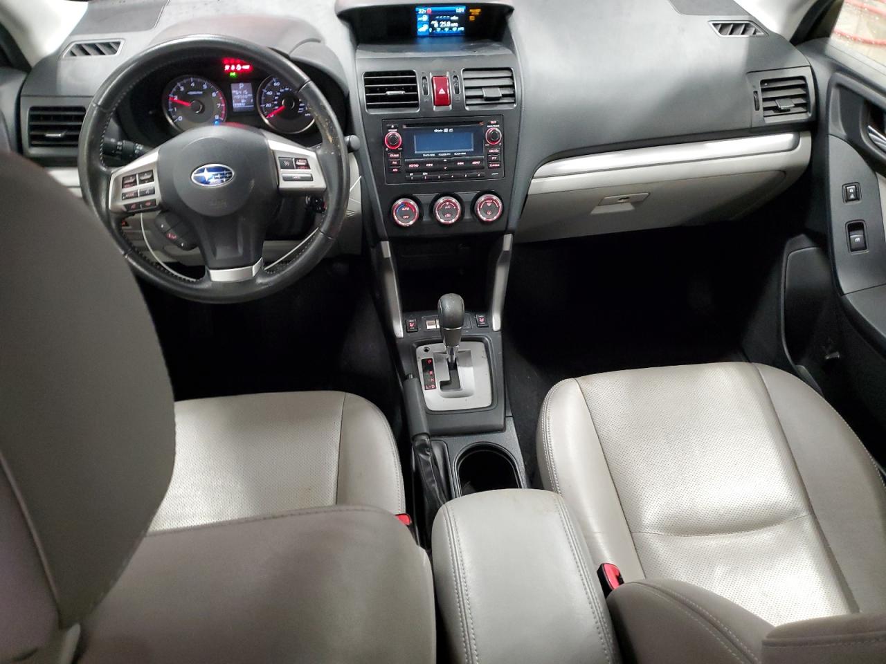 2015 Subaru Forester - Image 8