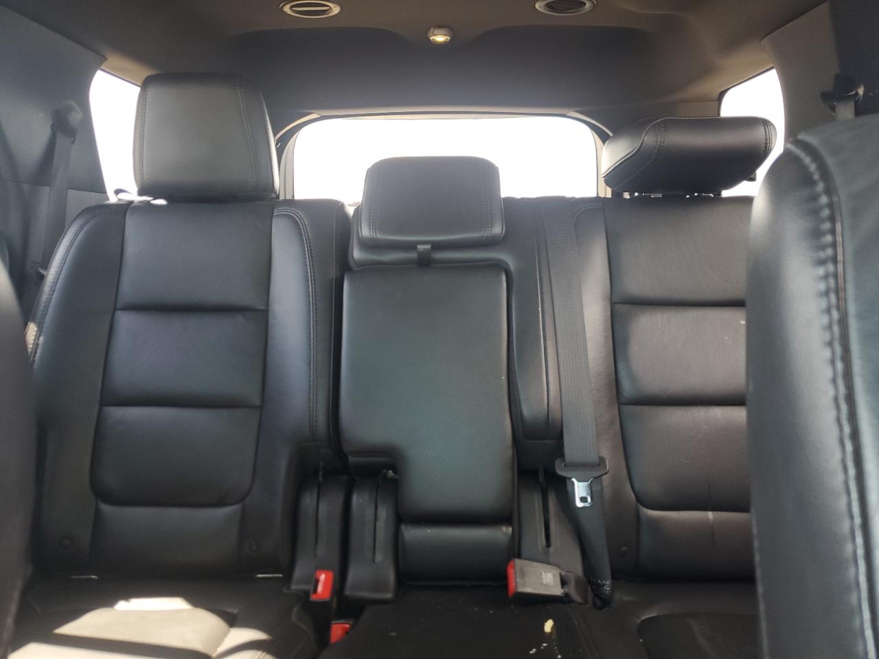2014 Ford Explorer - Image 10