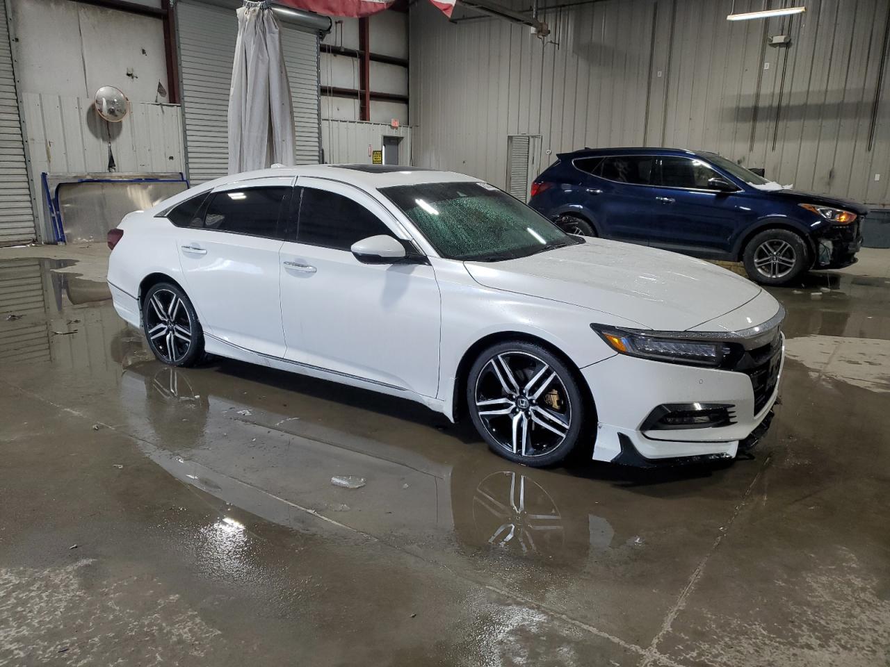 2018 Honda Accord - Image 4