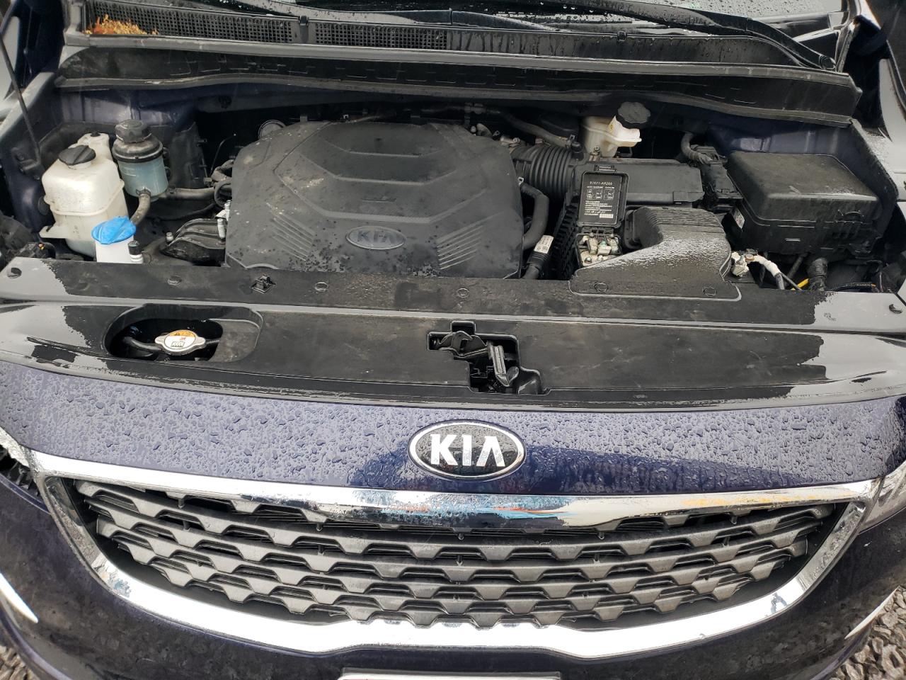 2021 Kia Sedona - Image 12
