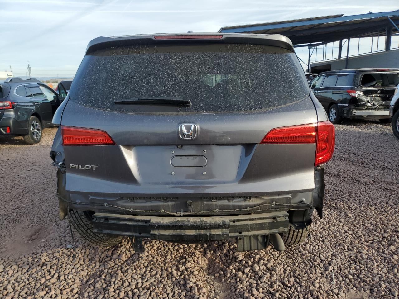 2017 Honda Pilot - Image 6
