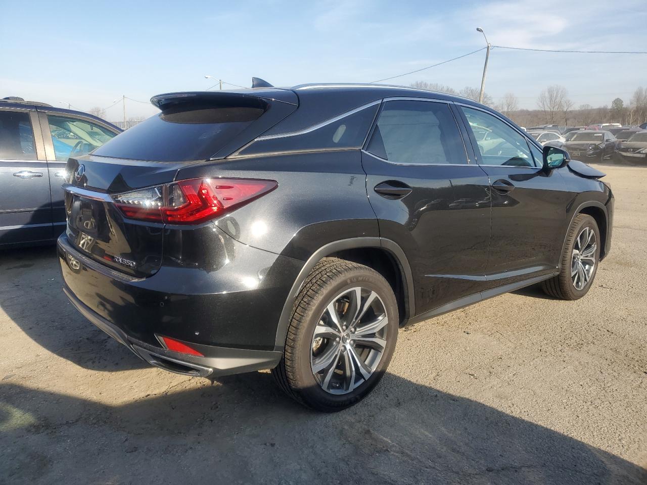 2022 Lexus RX - Image 3