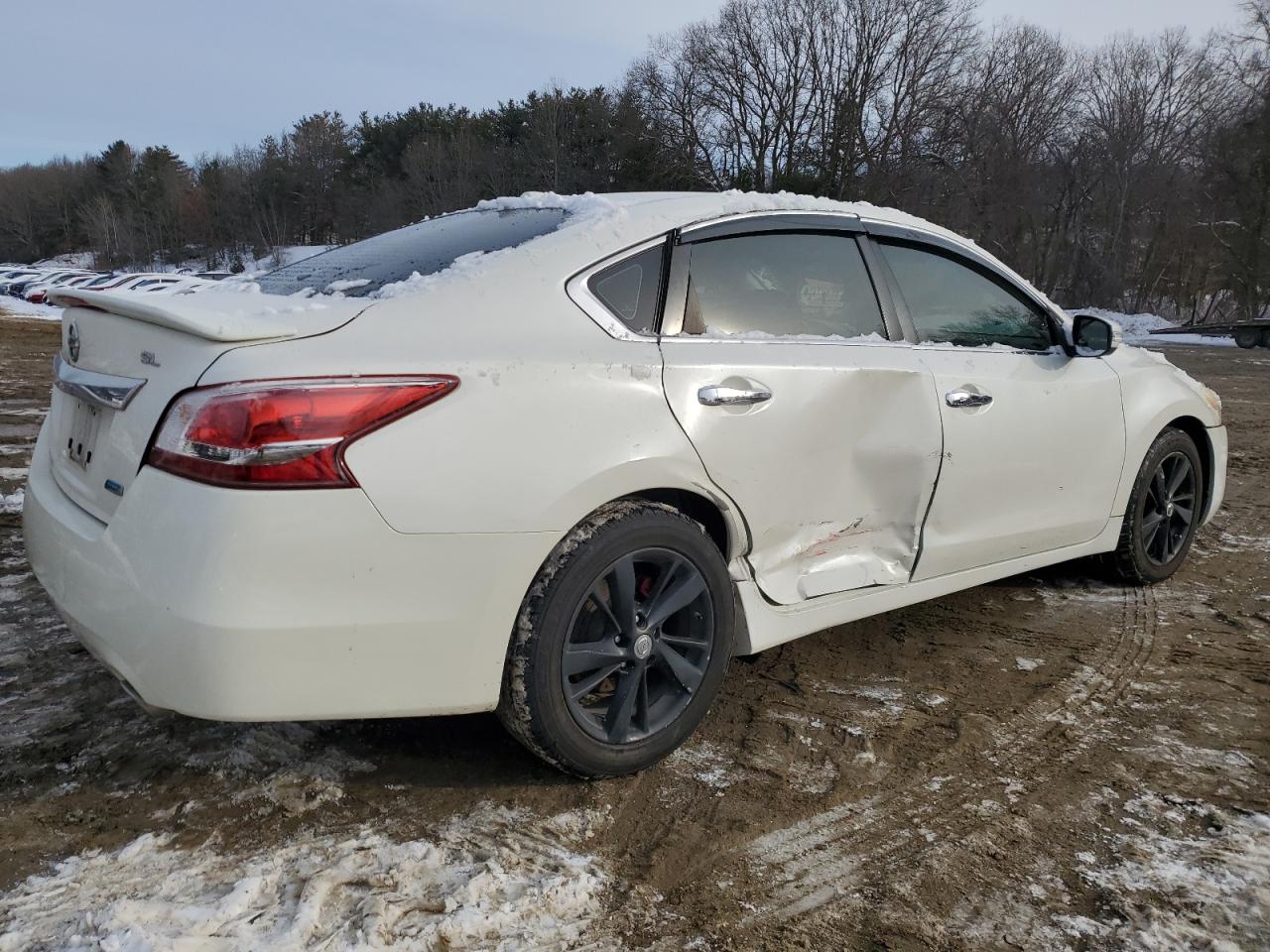2013 Nissan Altima - Image 3