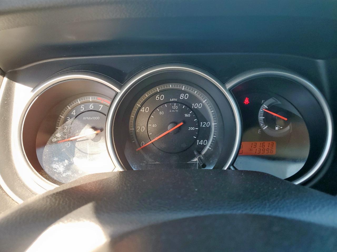 2012 Nissan Versa - Image 9