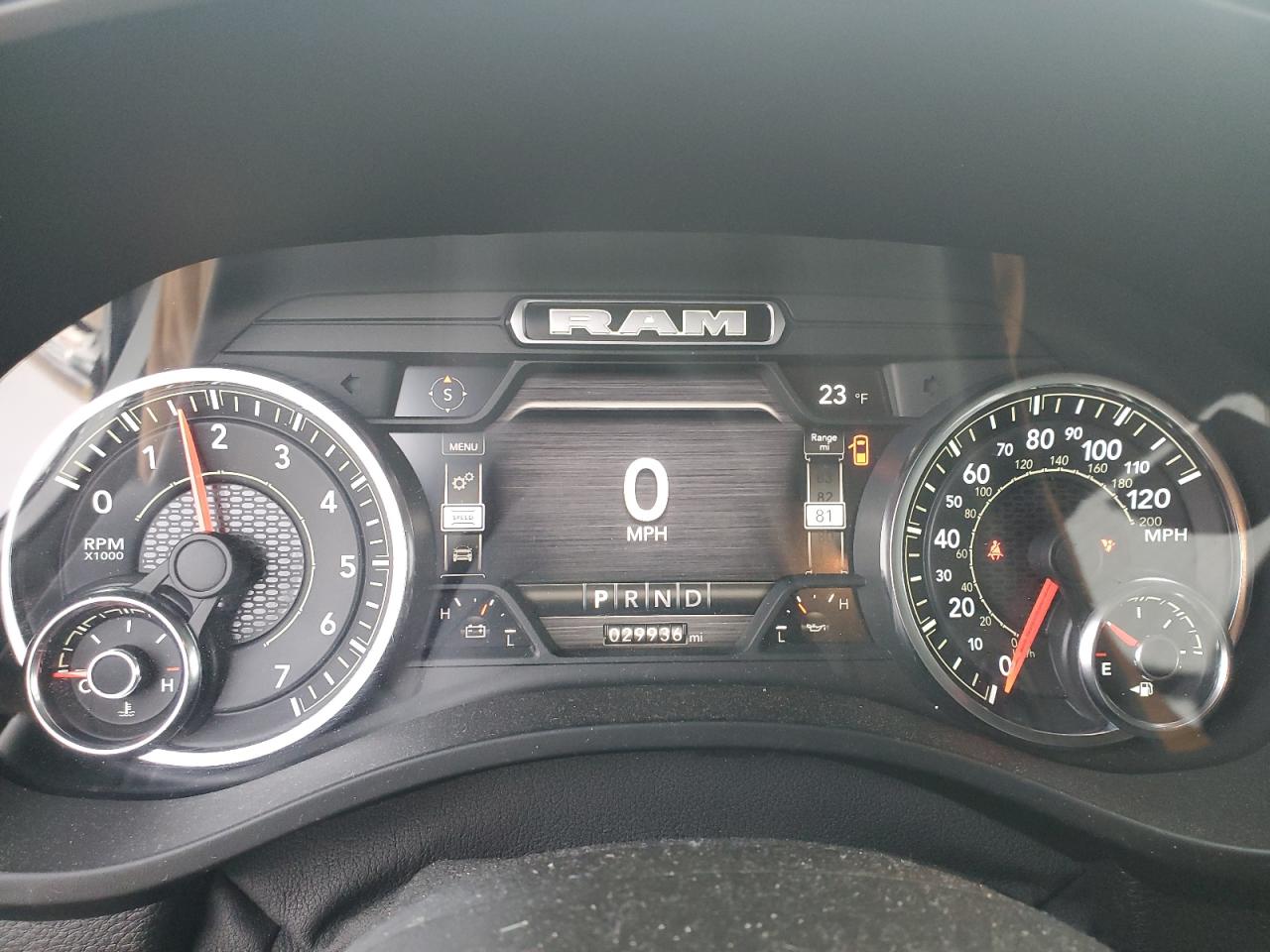 2022 RAM 1500 - Image 9