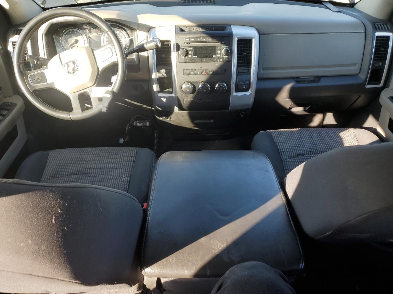 2010 Dodge RAM - Image 8